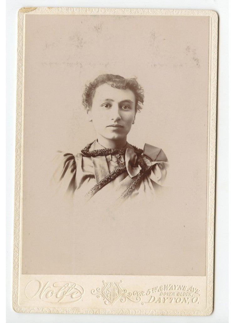CAB CARD PHOTO LADY FROM DAYTON, OH, BY WOLFE