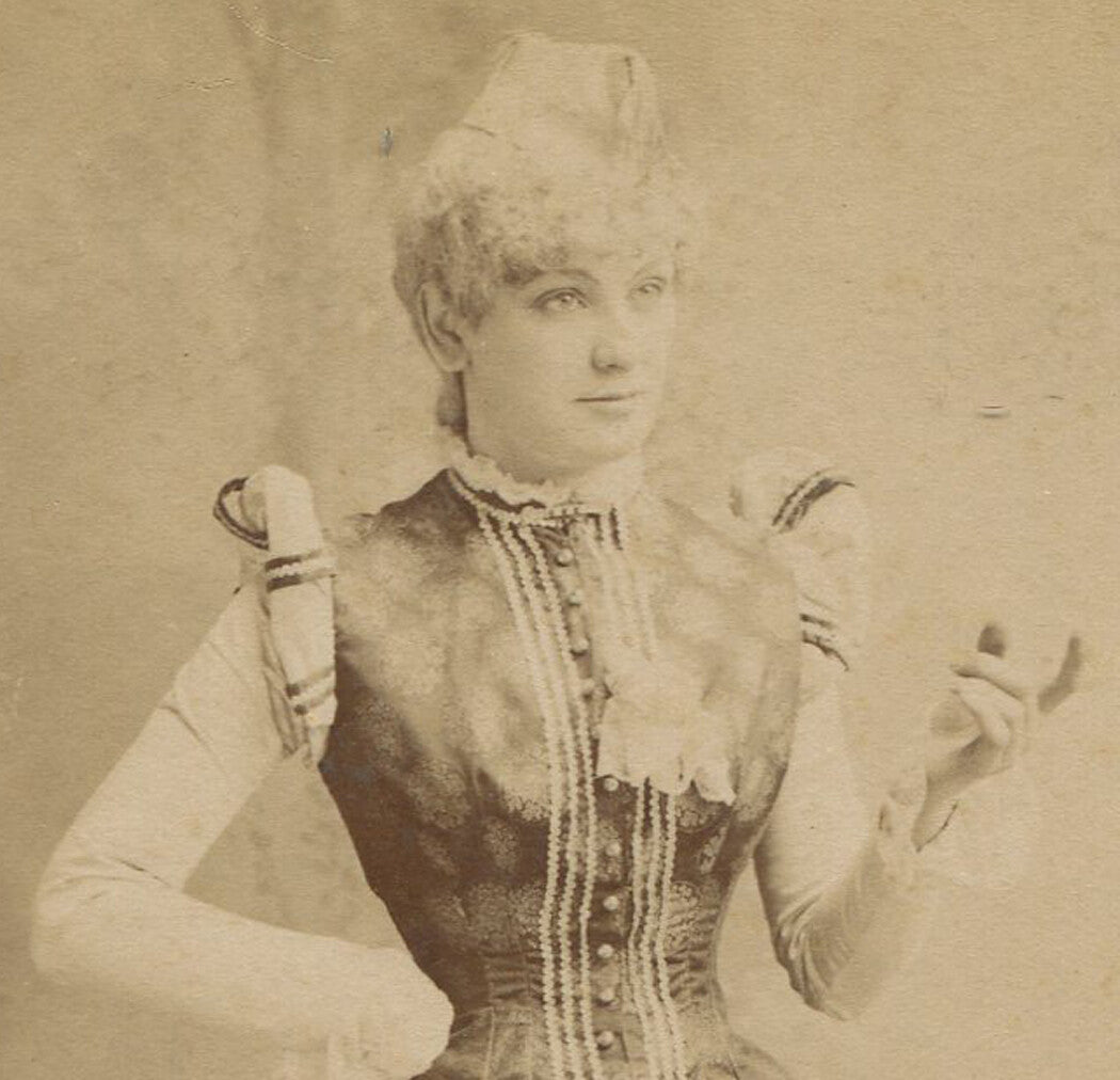 THEATRICAL, IDA BELL IN COSTUME. CABINET CARD BY SARONY. N.Y.