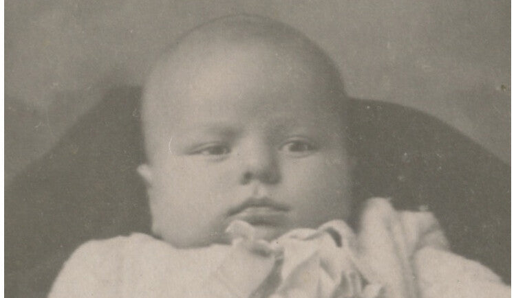 FROM ELMWOOD, NEB, PHOTO BABY IDED ON BACK BENJAMIN ROSE
