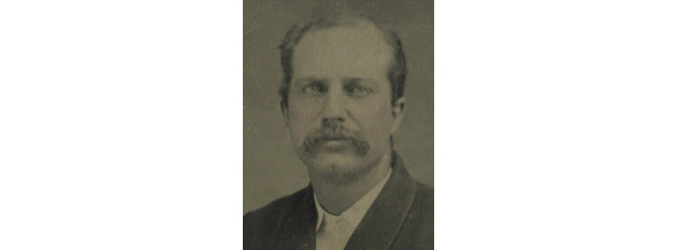 STUDIO SITTING PORTRAIT MAN W/ NICE SUIT, 1/6 PLATE TINTYPE