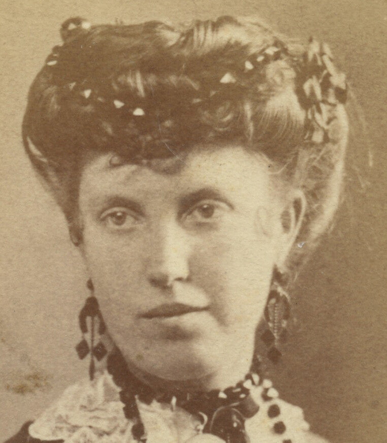 FROM MEMPHIS, TN, STUDIO PHOTO OF LADY W/ PRETTY DRESS