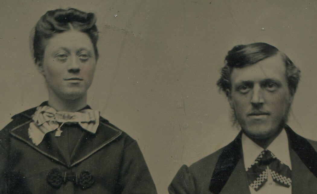 Vintage Tintype Photograph of Couple Refusing to Hold Hands 3.5x2.5 in