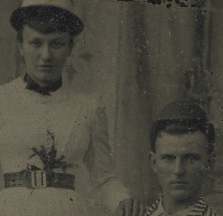 STYLISH MAN + WIFE W/ HATS TINTYPE STUDIO PORTRAIT 1/6 PLATE