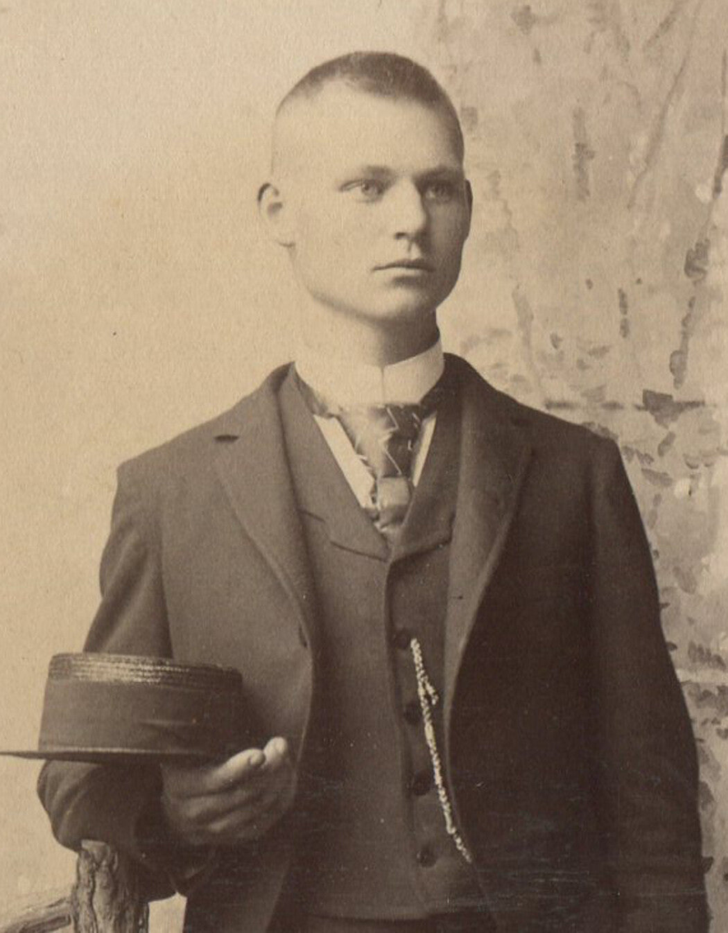 MEN/ RUSTIC SETTING. ONE DAPPER, ONE RUMPLED. 2 SET. ST. JOE, MISSOURI.