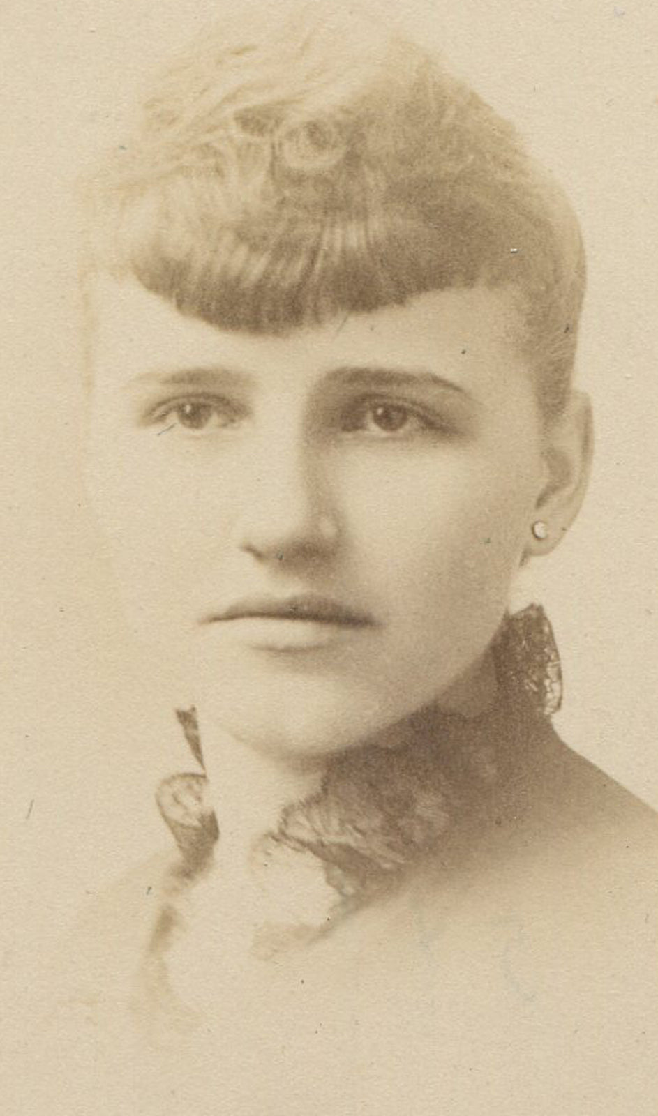 Vintage cabinet card photo - sad-eyed woman with very short bangs, Lebanon PA - collectible original photo