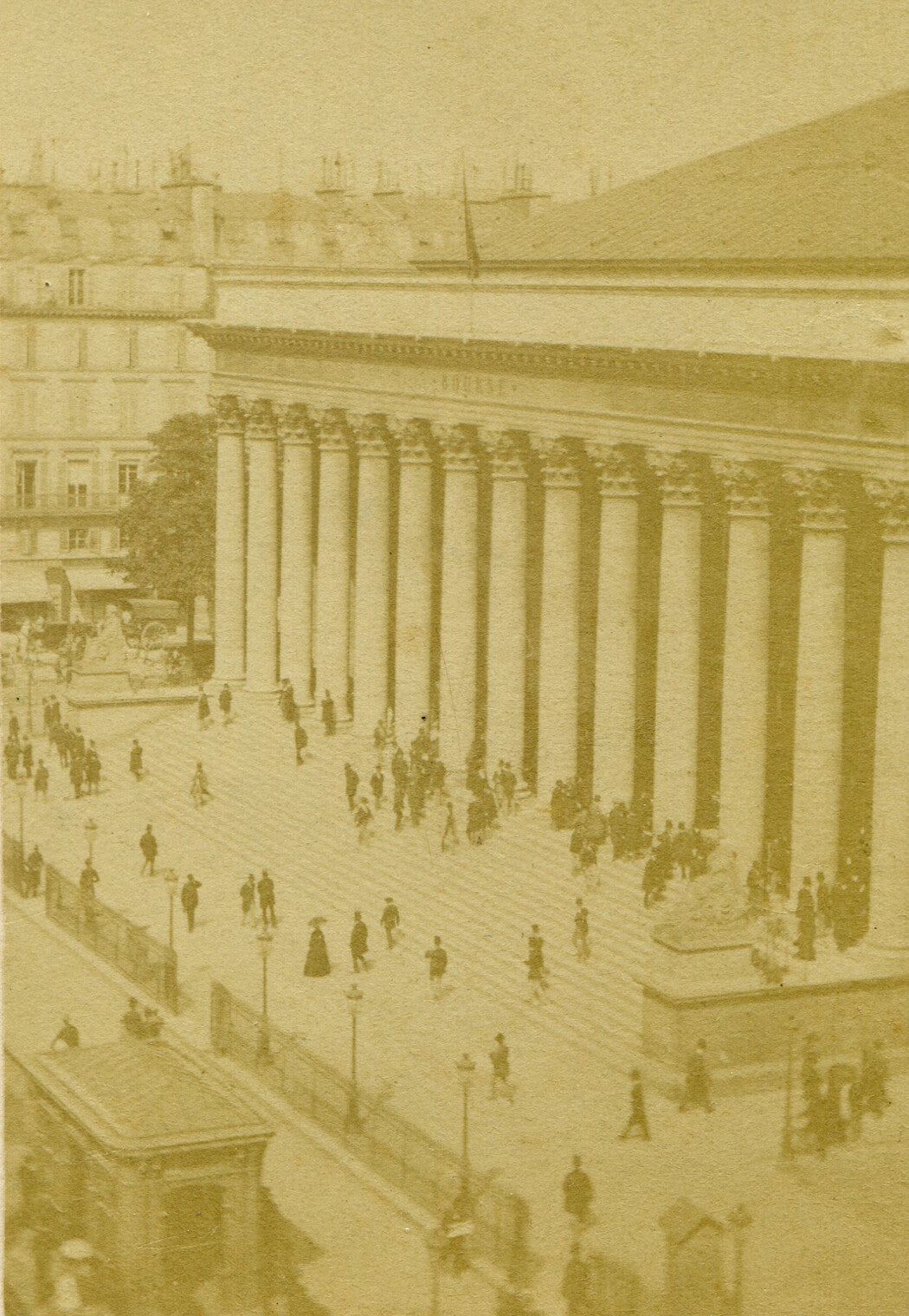ARCHITECTURAL, LA BOURSE. PARIS, FRANCE. CDV.