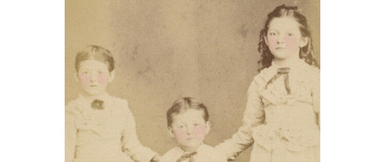 JERSEY SHORE, PA, 3 CUTE SIBLINGS, PHOTO BY POTTER