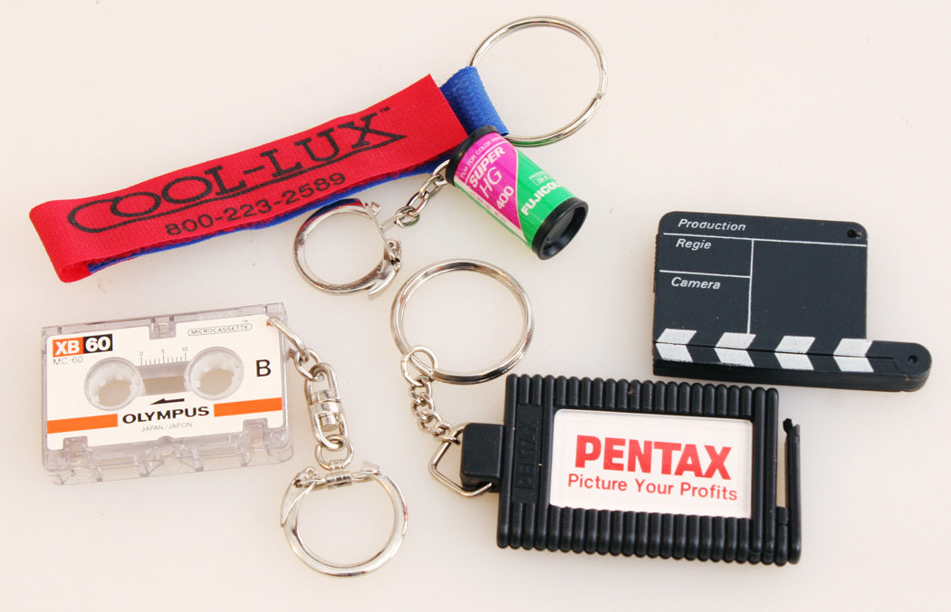 CAMERA KEYCHAINS SET OF 5 PENTAX/OLYMPUS/FUJI/COOL-LUX