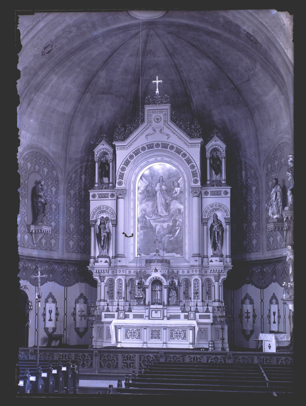 INTERIOR CHURCH. 5X7 IN. GLASS PLATE NEGATIVE.