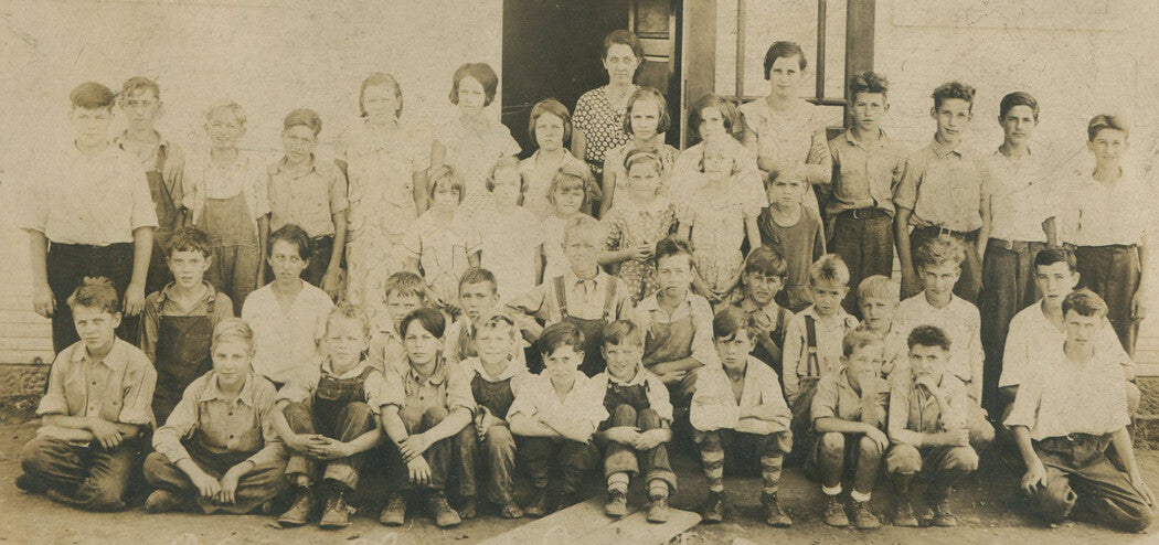 Vintage 1914: 4 B&W School Class Photos Postcards - Students in Front of School, 3x5-5x7