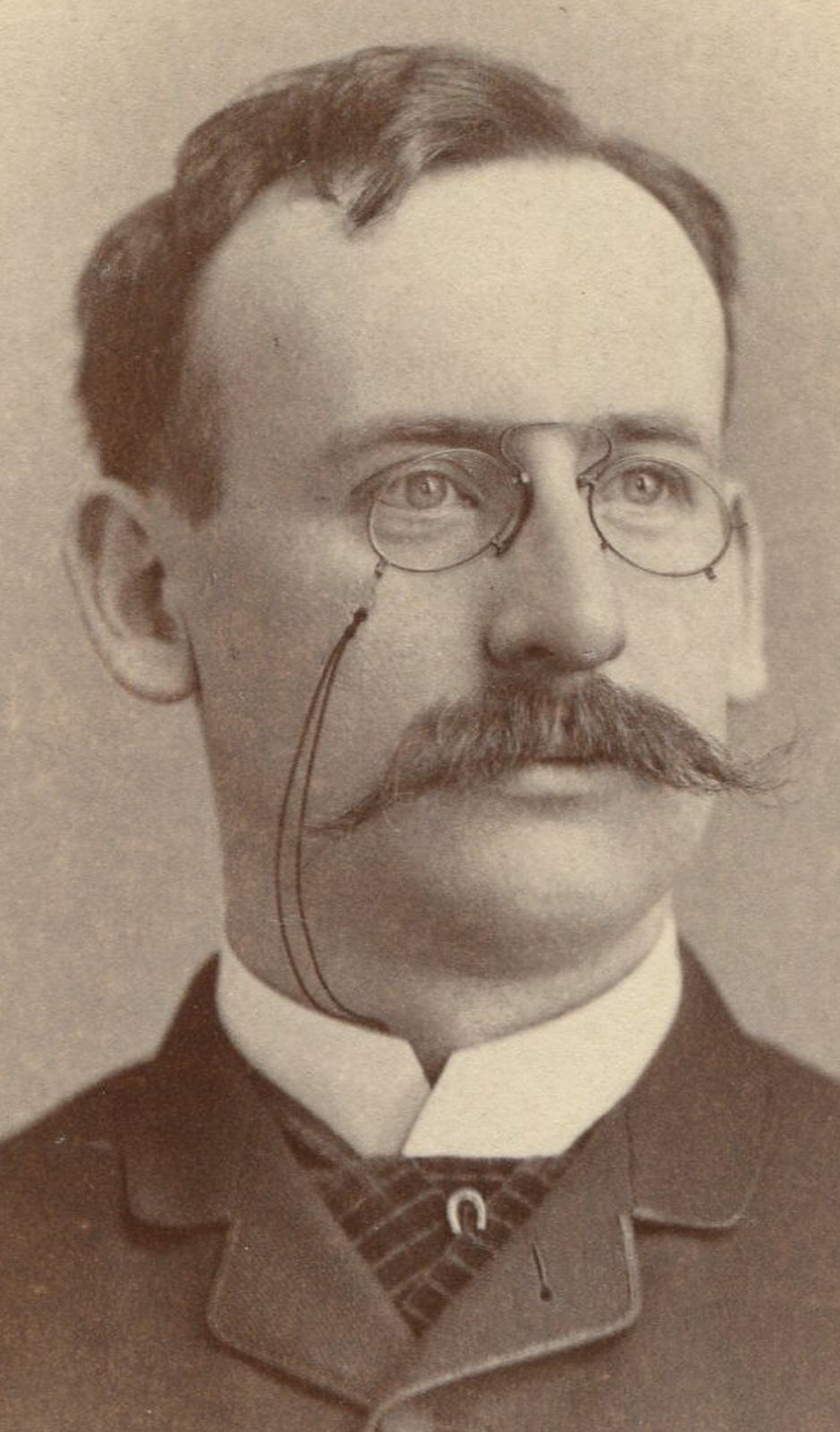 Vintage Newport RI cabinet-card photo - pompous man with waxed mustache, nose-reading glasses, original portrait