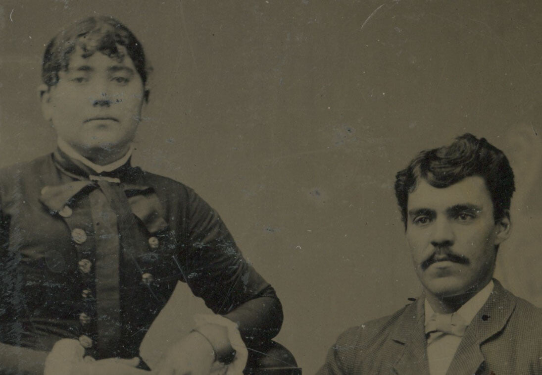 MAN + WIFE 1/4 PLATE TINTYPE