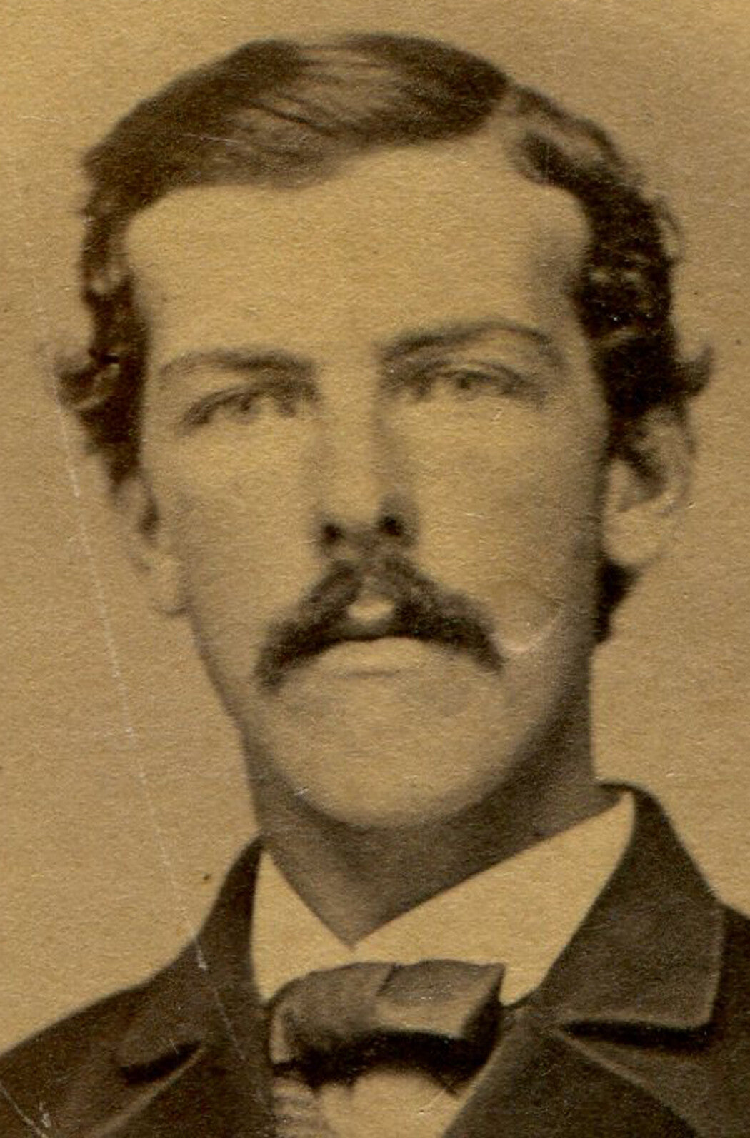 MEN W/MUSTACHES. CDV 3 SET.