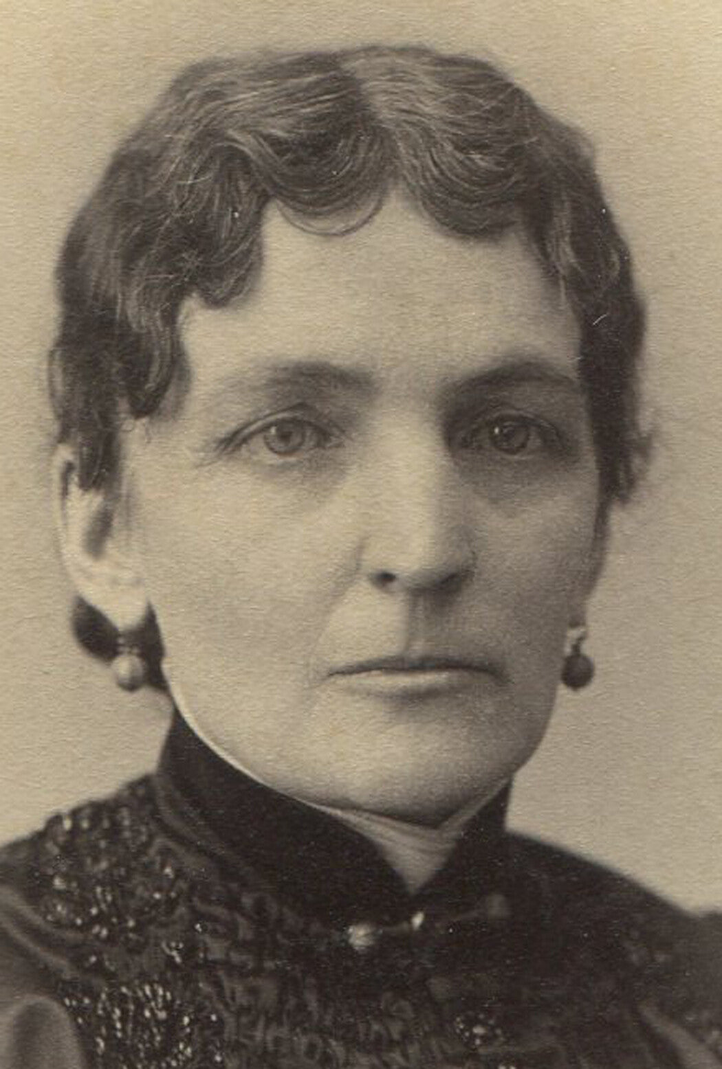 WOMAN COSPLAY DARK SHADOWS. CABINET CARD. SPARHAWK, MASS.