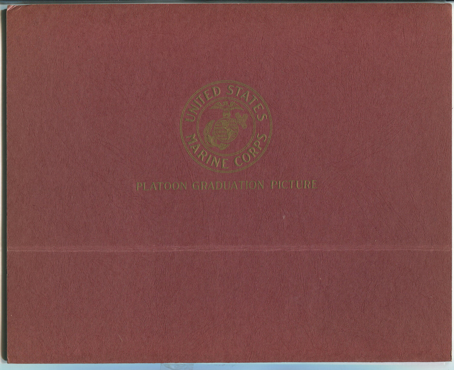 USMC PLATOON 227 GRADUATION 1960,8X10 B&W IN FOLDER. PARRIS ISLAND, S.C.