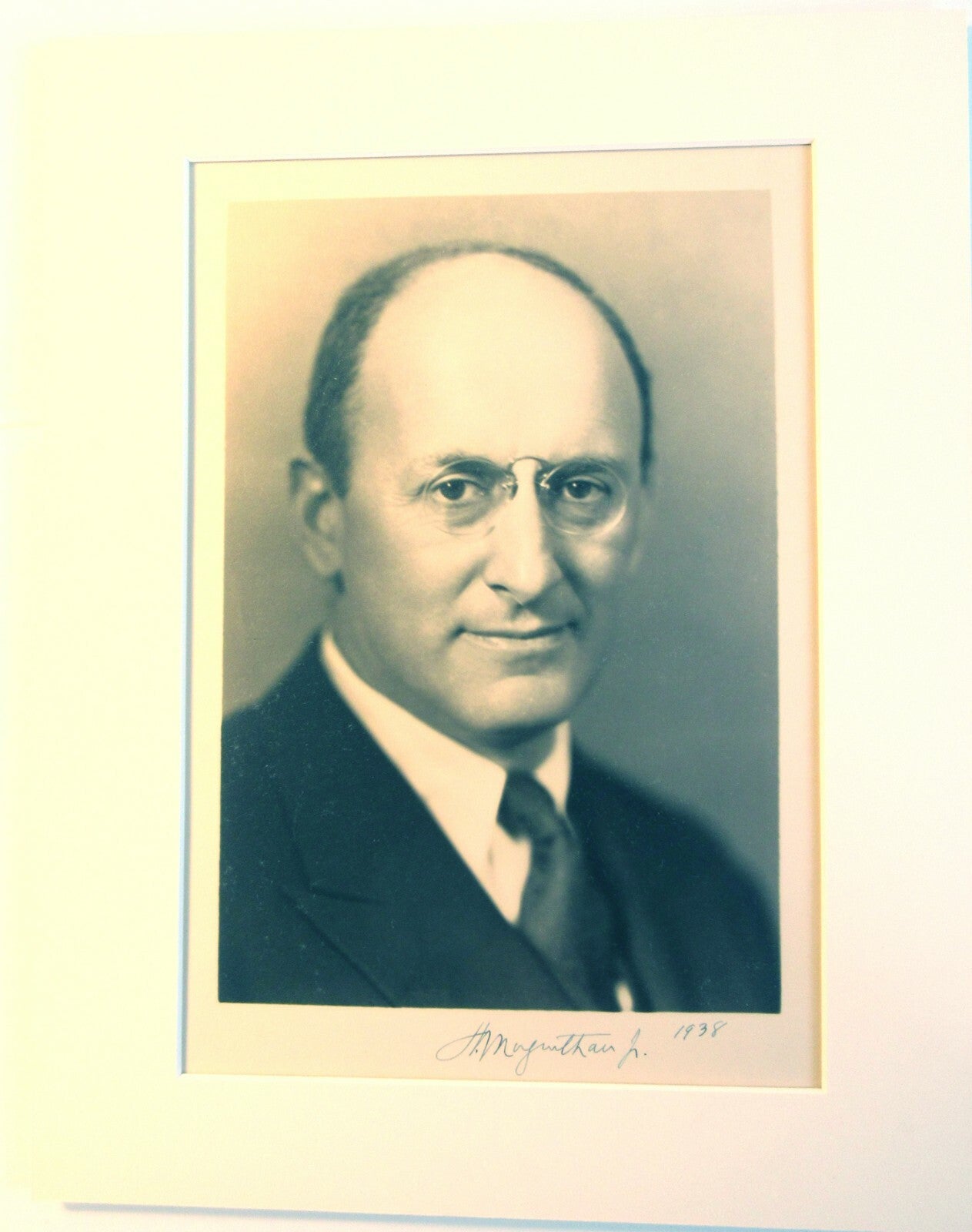 HENRY MORGENTHAU. U.S. SEC OF TREASURY. 1938. SIGNED PHOTOGRAVURE 11X14 MAT.