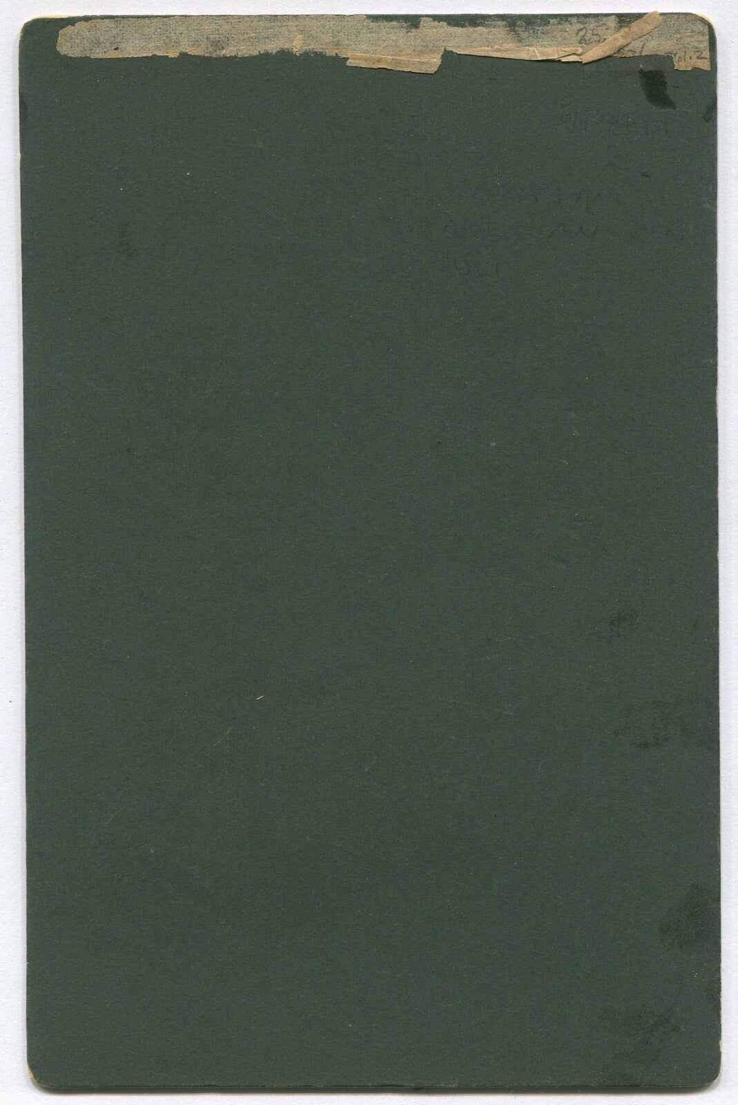 PERFORMER/MAGICIAN IN RICHLY PATTERNED SUIT. CABINET CARD.