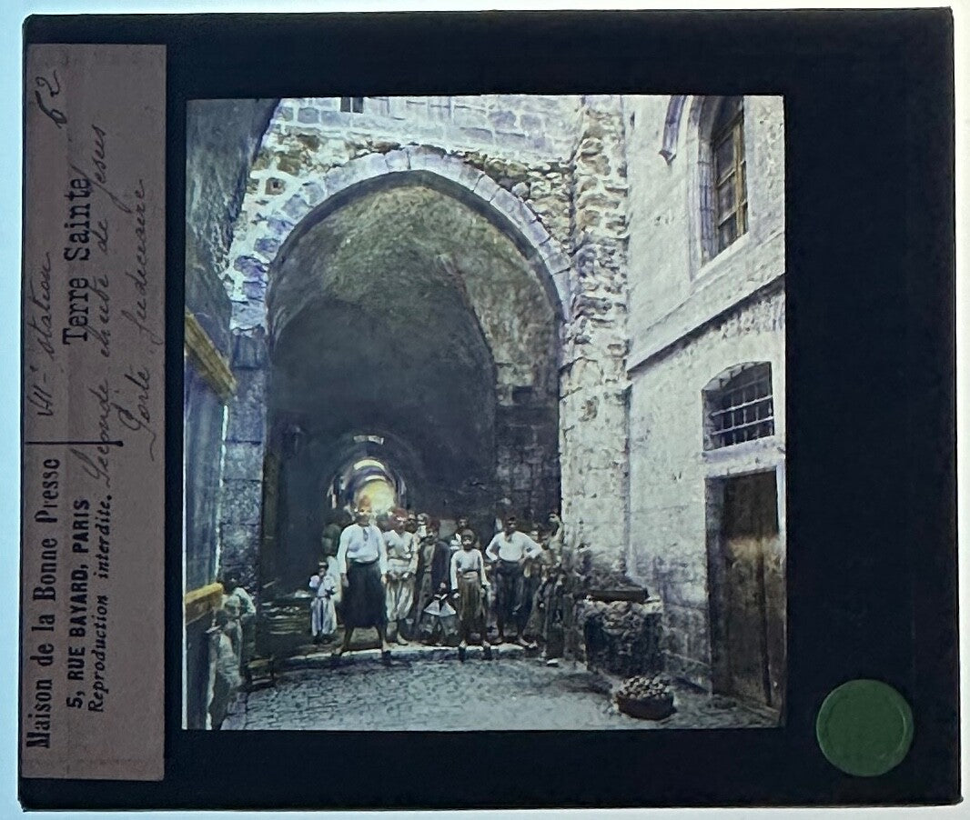 VINTAGE LANTERN SLIDE "Terre Sainte" 3.25X4IN