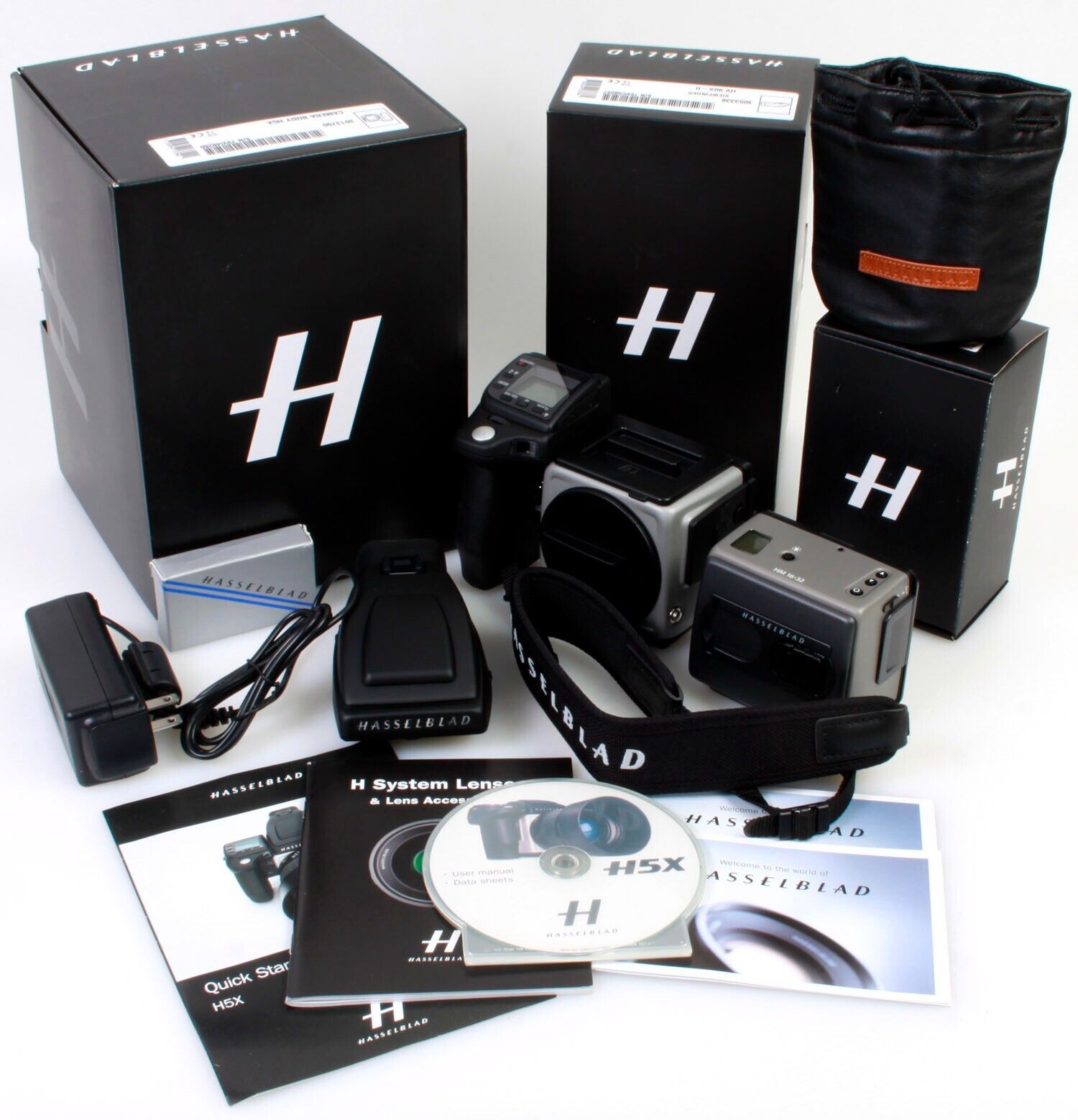 Hasselblad H5X Camera Body w/ HV 90X Grip&Viewfinder, HM 16 32 Film Back  w/Boxes