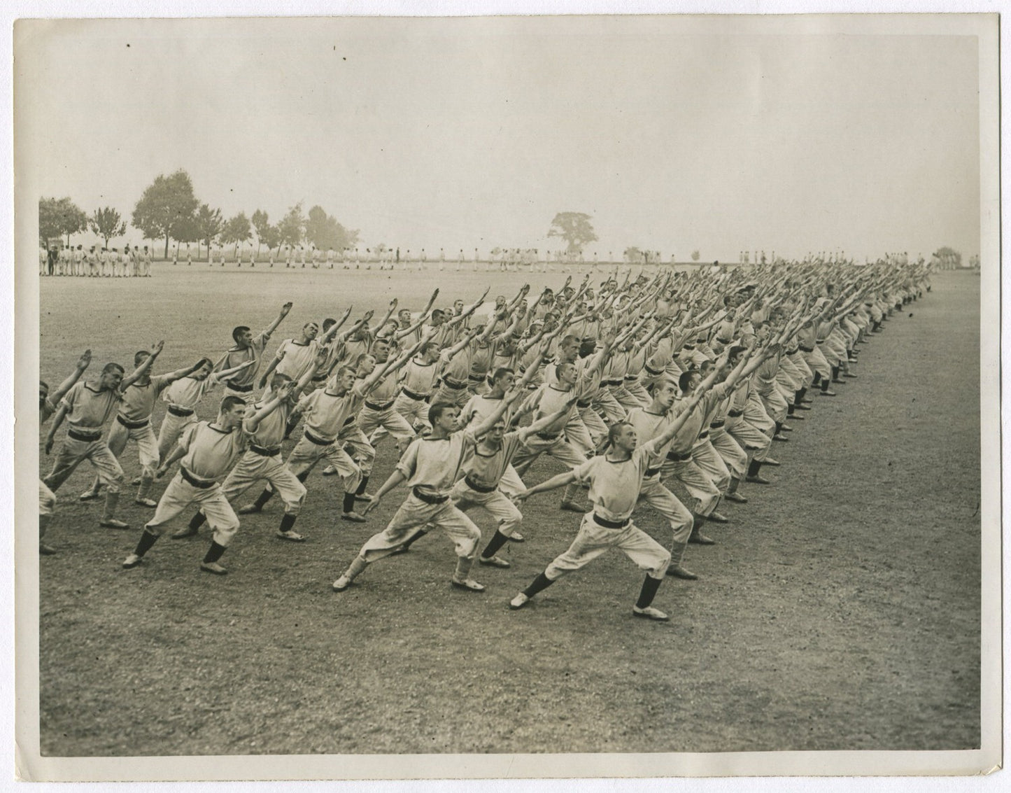 BRITISH SAILORS PHYSICAL FITNESS TRAINING. WWI. (8x10 REPRINT)