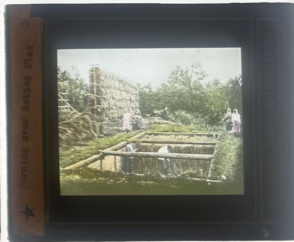 VINTAGE HAND TINTED LANTERN SLIDE "Turning Over Retted Flax" 3.25X4IN
