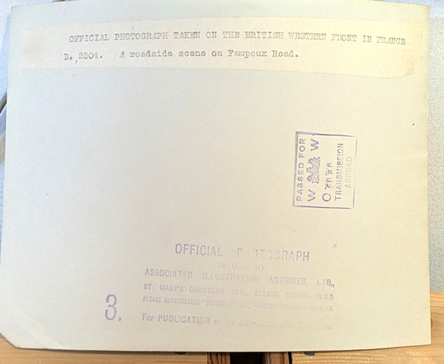 BRITISH TROOPS ON FAMPOUX RD, FRANCE. WWI. (8X10 REPRINT)