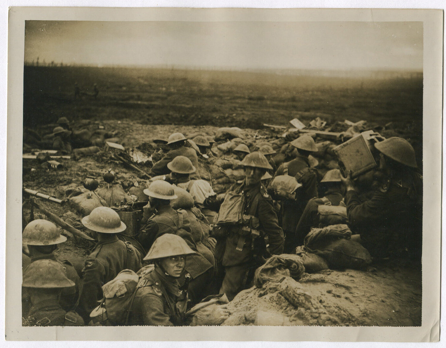 BRITISH TROOPS WAIT IN TRENCH FOR TURN AT FRONT. WWI. (8X10 REPRINT)
