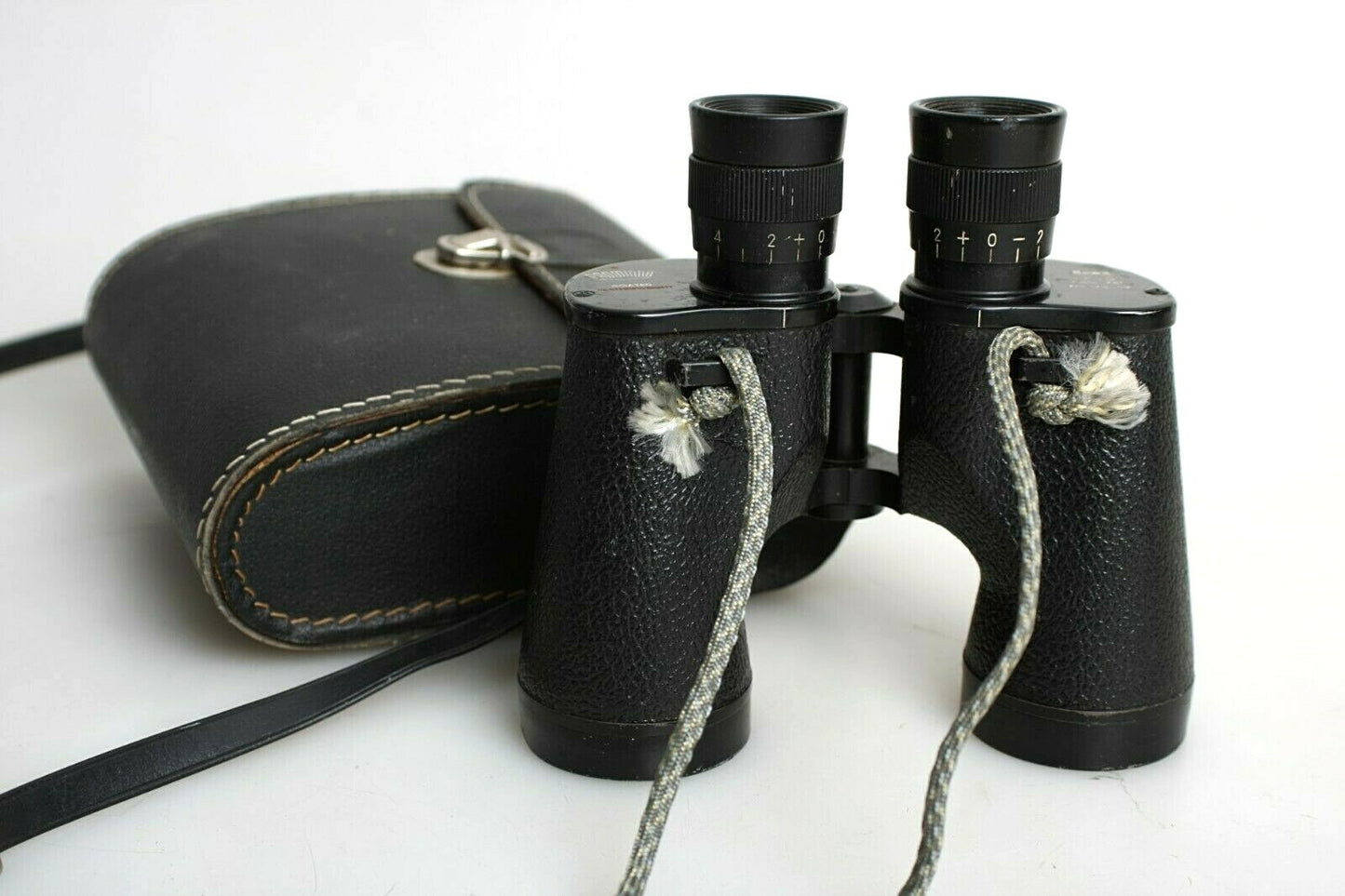 Prominar Kowa 7X35 Binoculars with Case #174007