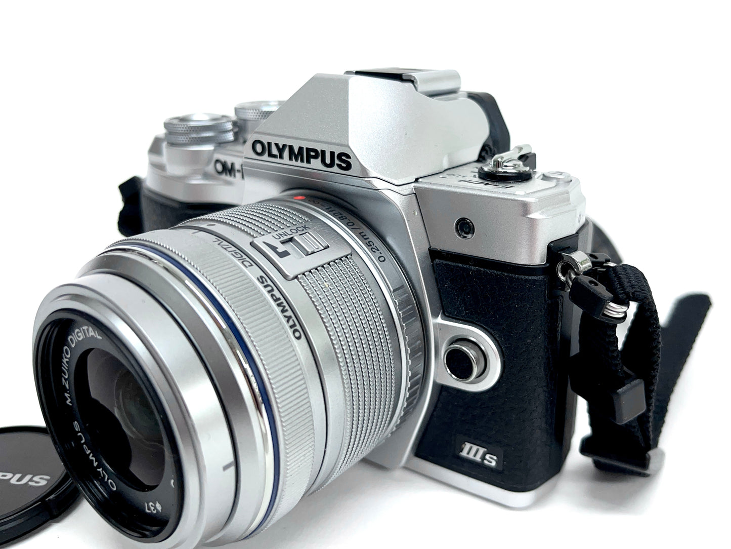 Olympus OM-D E-M10 IIIs Mirrorless Camera and 14-42mm Lens MINT