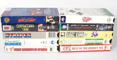 10 VHS MOVIES-LAST BOY SCOUT,STRIPES, CROCODILE DUNDEE
