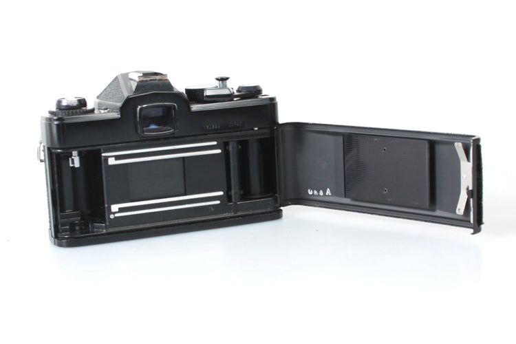 GAF L-ES Student Camera 35mm w Case Eyecup & 35mm 2.8 Lens
