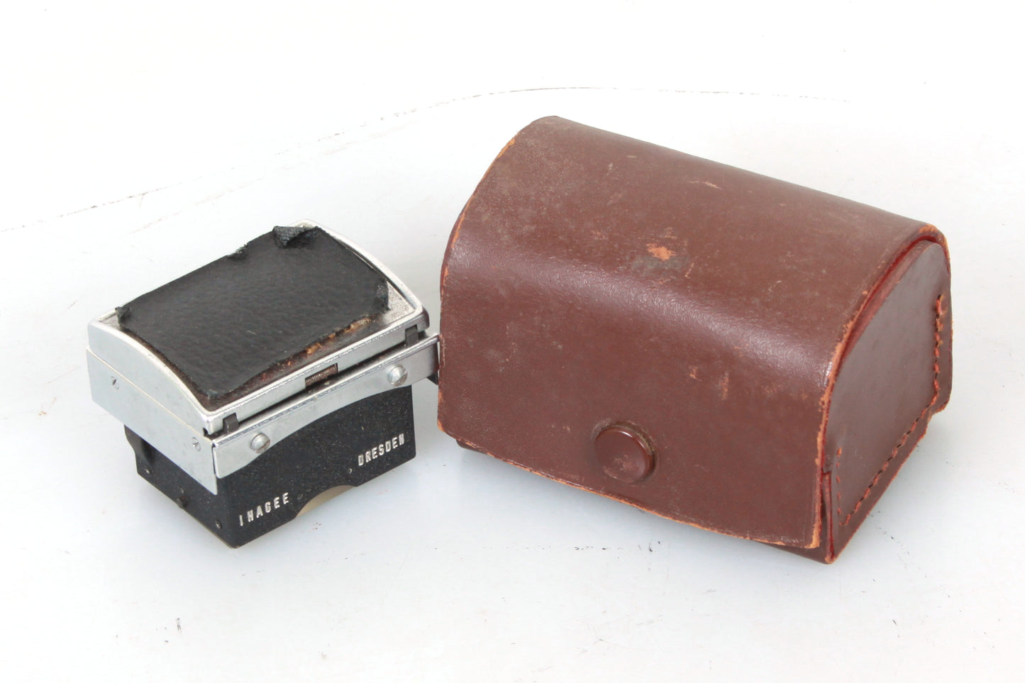 Ihagee Waist Level Viewfinder Exakta WLF VX IIA in Leather Case