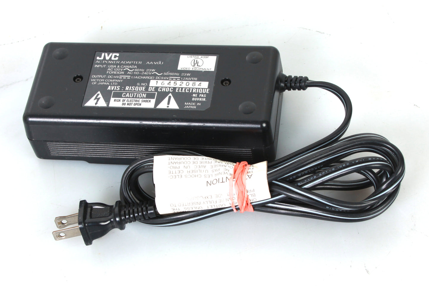 AA-V6U JVC AC Power Adapter Battery Charger for Camcorder 14V 9.6V AAV6U OEM