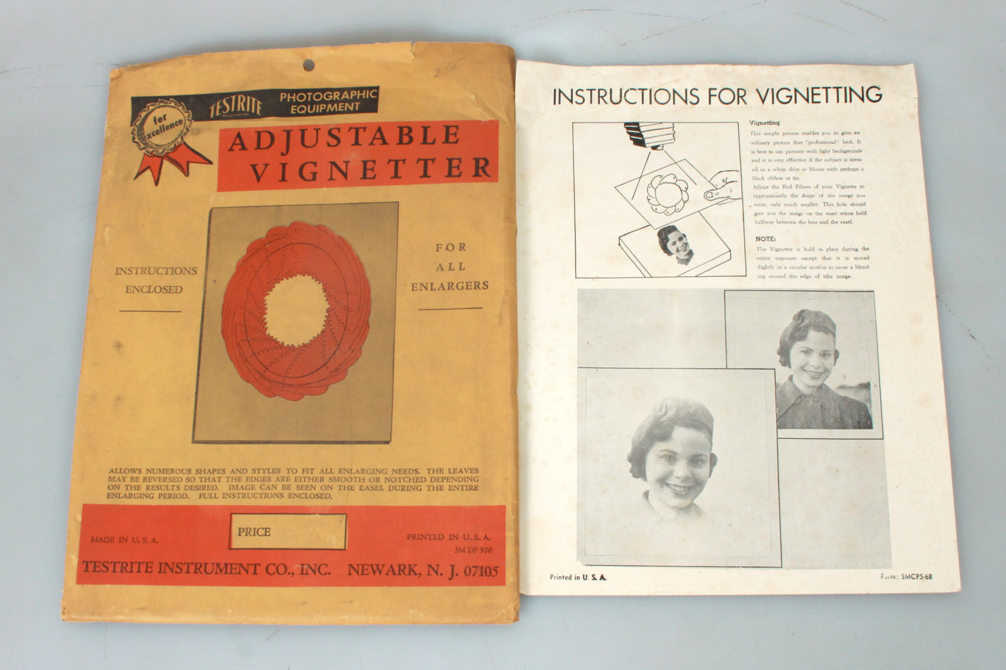 Vintage Testrite Adjustable Vignetter in Envelope With Instructions