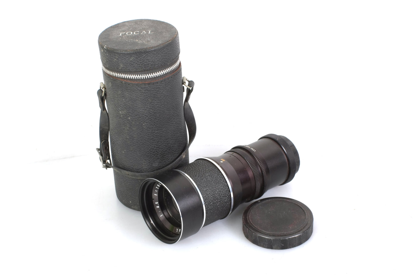 Focal 200mm F/4.5 M42 Screw Mount Lens W/ Caps & Case - Great for Micro 4/3 Cameras