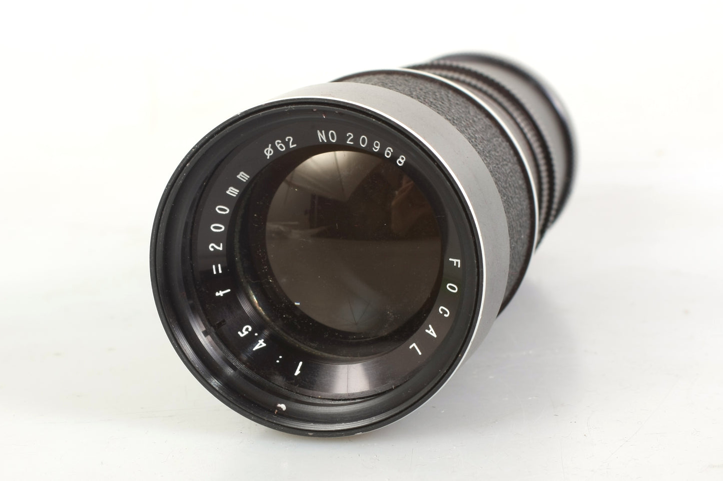 Focal 200mm F/4.5 M42 Screw Mount Lens W/ Caps & Case - Great for Micro 4/3 Cameras