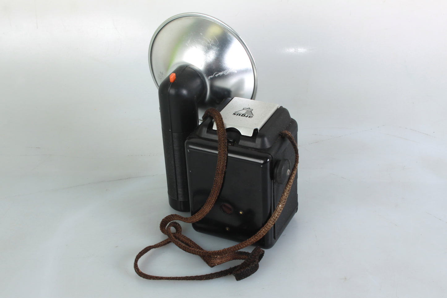 Argus Super Seventy-Five Art Deco Camera W Flash Gun