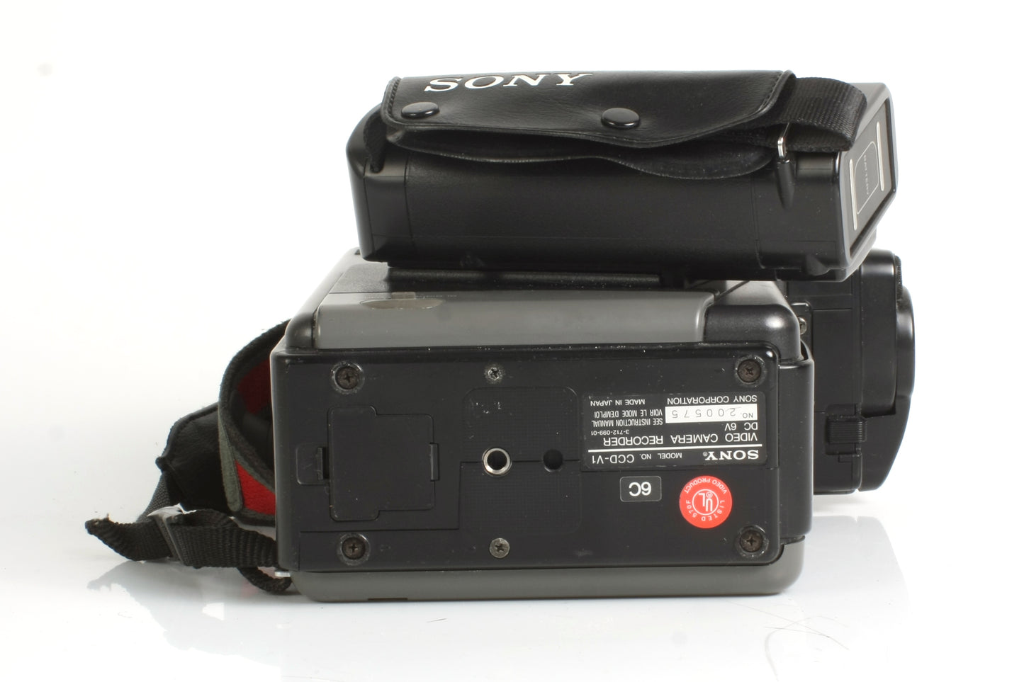 Sony Handycam Video 8 Camcorder w A/C Adapter & Case