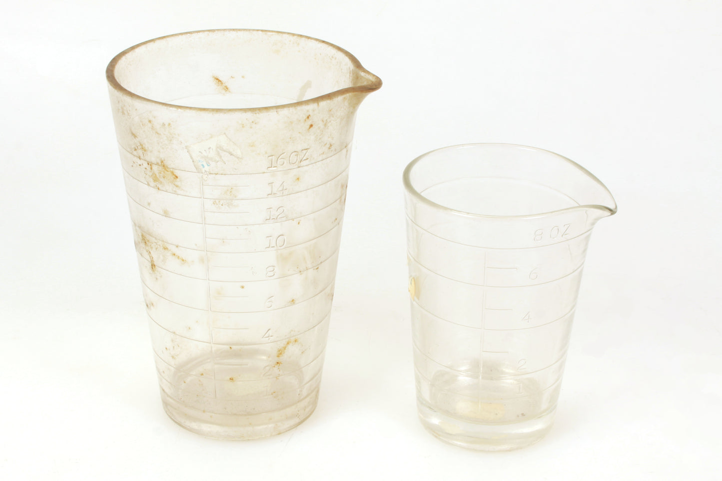 Glass Graduates 8oz 16oz Vintage Set of 2