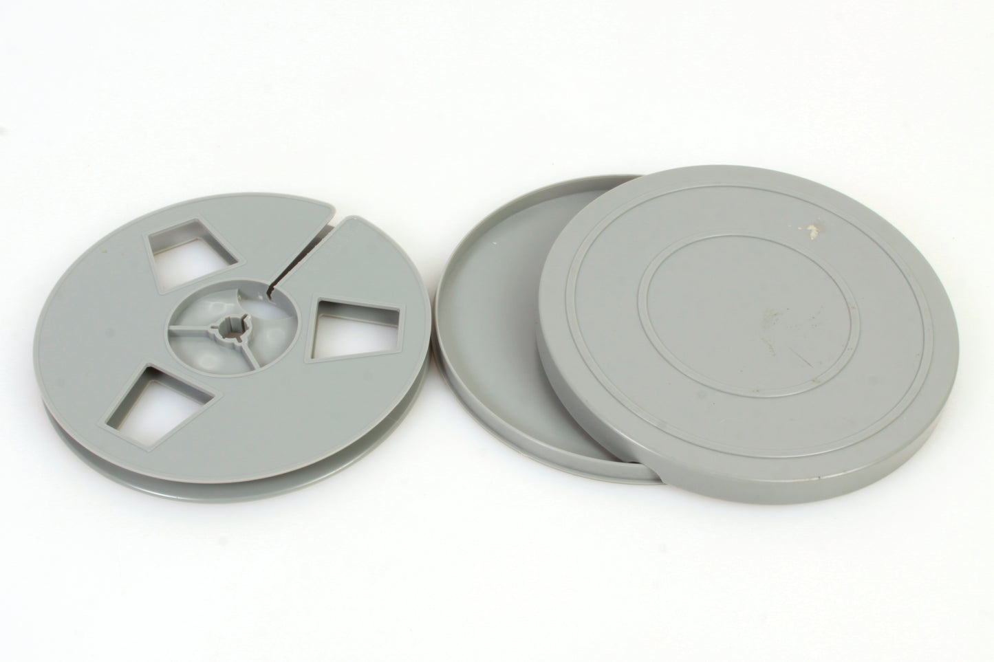 Movie Reel Super 8 400ft w Can
