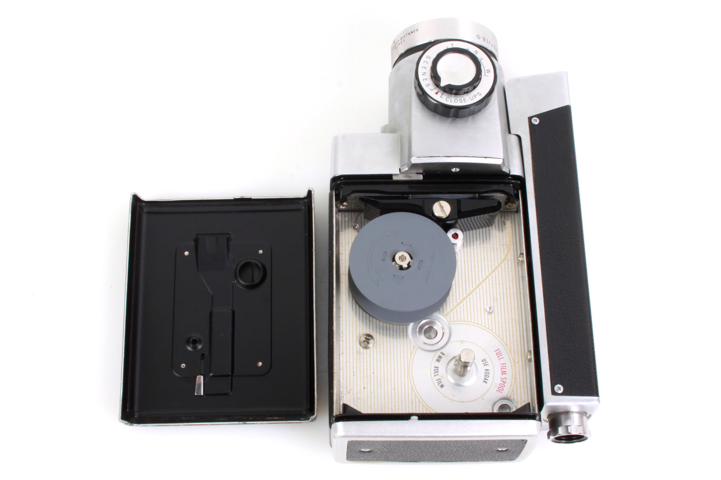 Kodak Zoom 8 Reflex 8mm Camera w/ Light