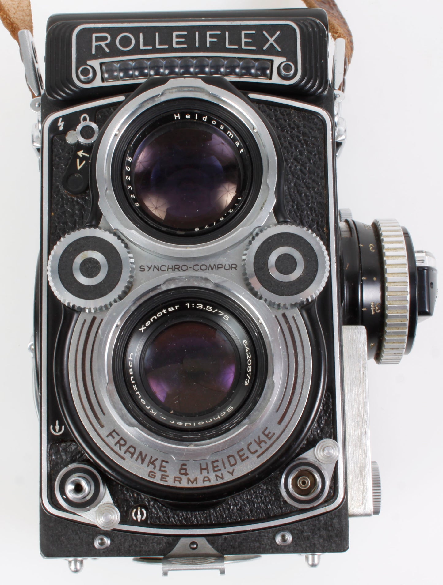 Rolleiflex 3.5f Type 2 TLR Camera Xenotar f/3.5/75mm w/ Rare Flash Attachment