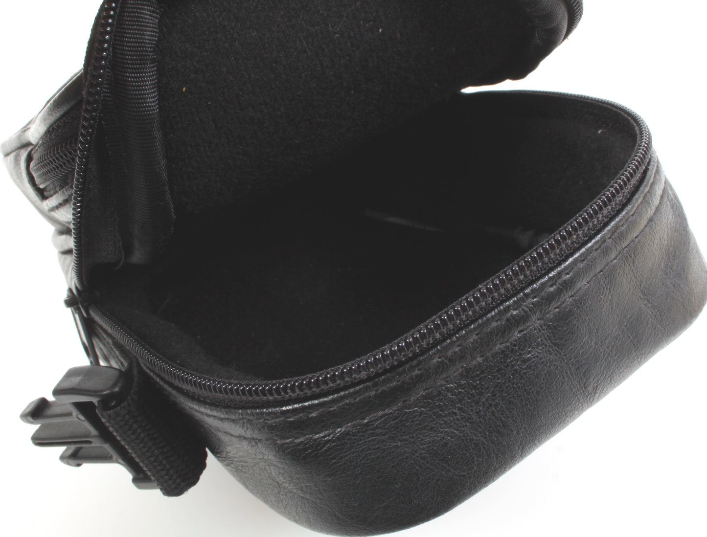 Vintage Point & Shoot Camera Case Leather w/ Shoulder Strap