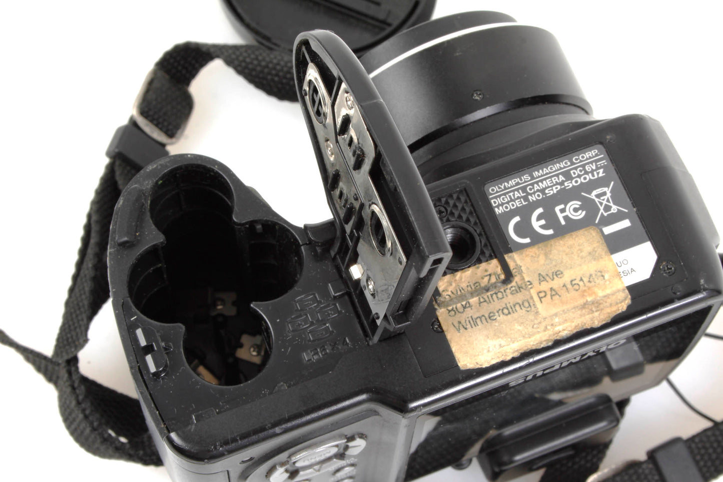 Olympus SP-500UZ Digital Camera w/Card & Strap