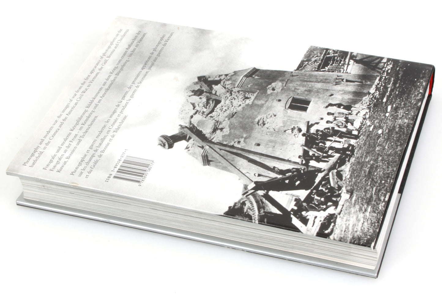 Camera in Conflict - The Hulton Getty Picture Collection by Robert Fox Hardcover