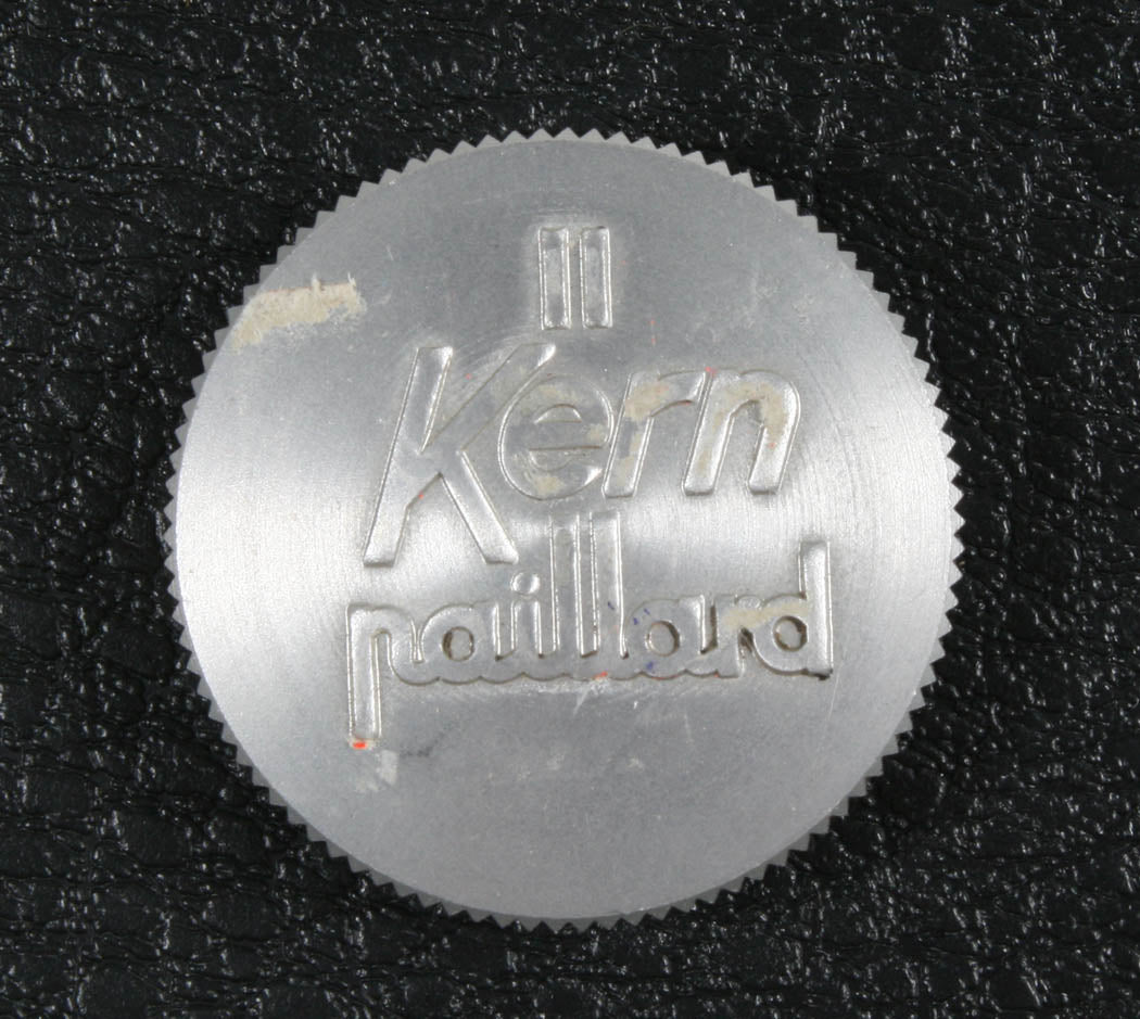 35MM BOLEX KERN PAILLARD II METAL LENS CAP