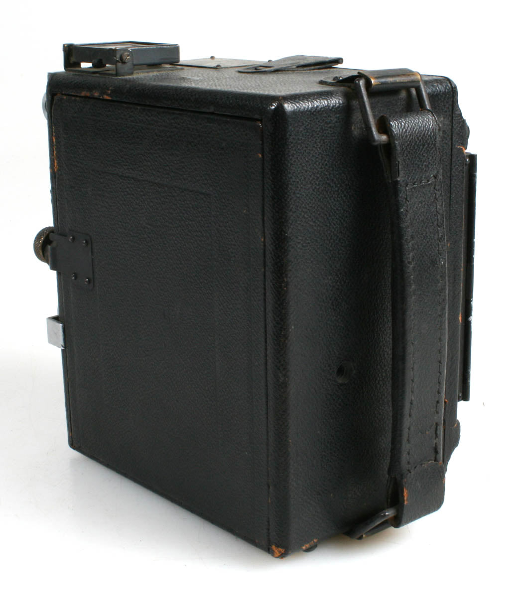 GRAFLEX SPEED GRAPHIC 3.25x4.25 INCHES W/ 135MM F3.5 LENS