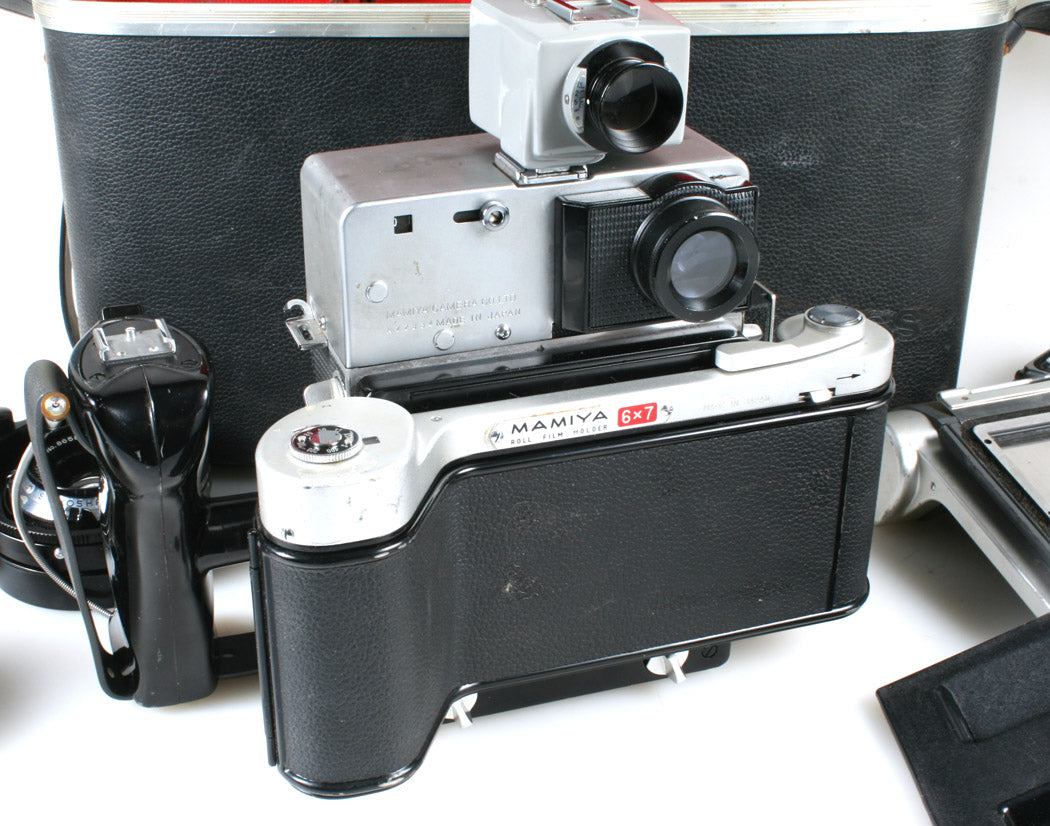 MAMIYA PRESS SUPER 23 WITH 3 LENSES AND ACCESSORIES IN ORIG. CASE