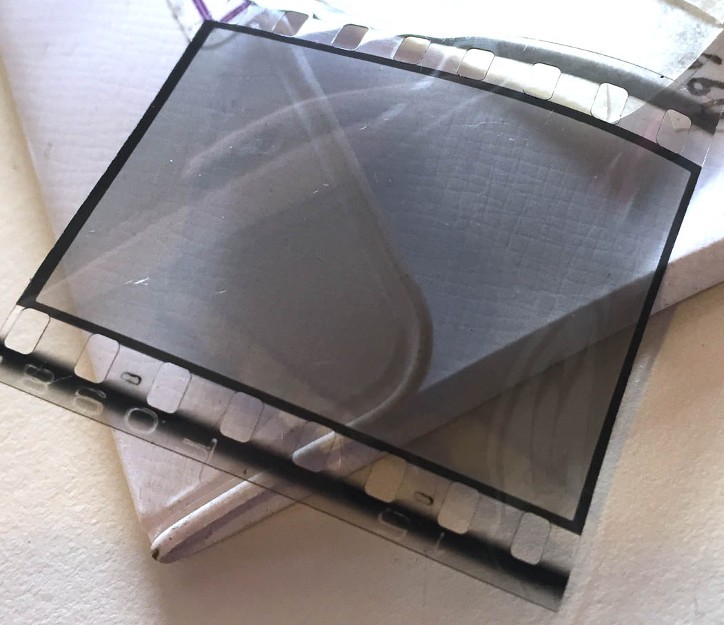 35MM DARKROOM TEXTURE SCREENS: LATERAL BRUSH AND ETCH