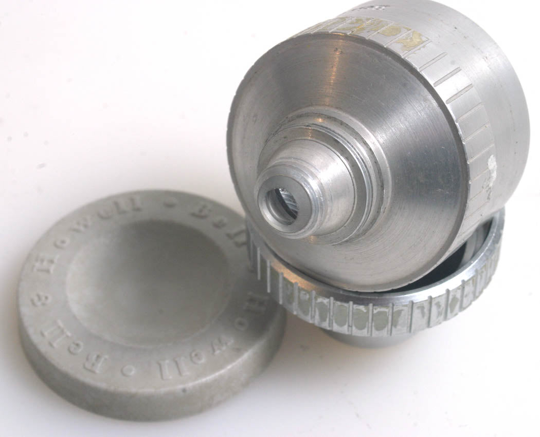 BELL & HOWELL 2.5X TELEPHOTO MOVIE CINE LENS